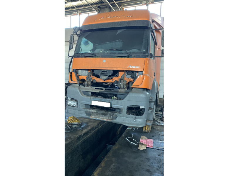 Поступление Mercedes Axor 3